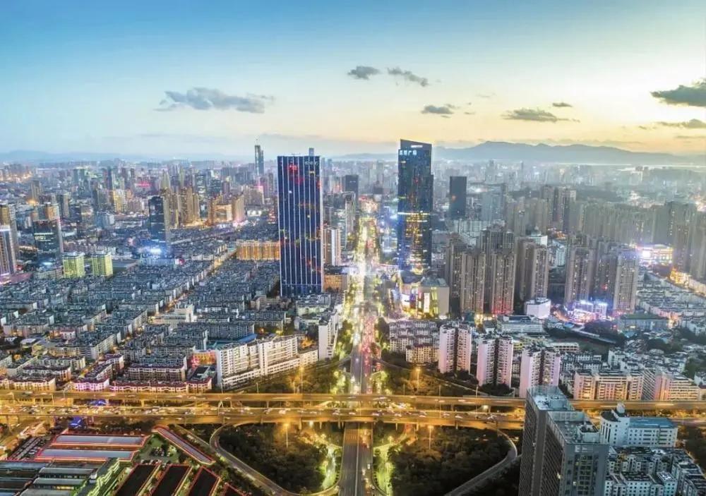 2023年上半年云南各市GDP排行榜 西双版纳增速最快 迪庆最慢